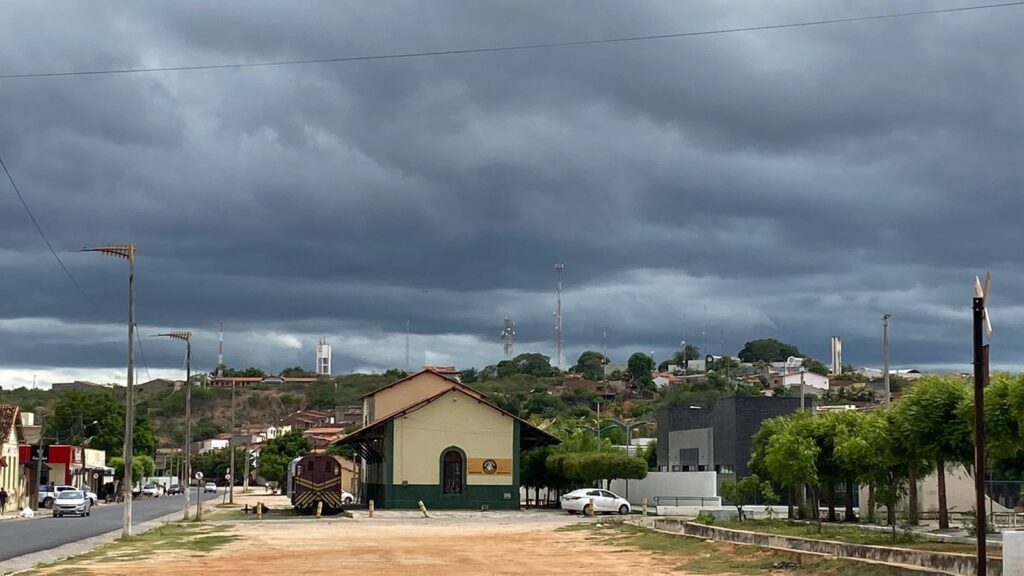 Chuvas intensas: Inmet emite alerta de perigo para 111 municípios do Ceará