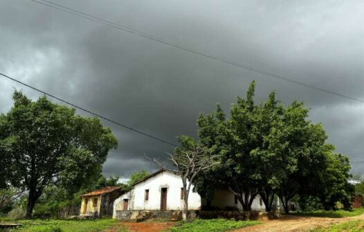 Ceará segue sob alerta de chuvas intensas e ventos fortes pelo terceiro dia consecutivo