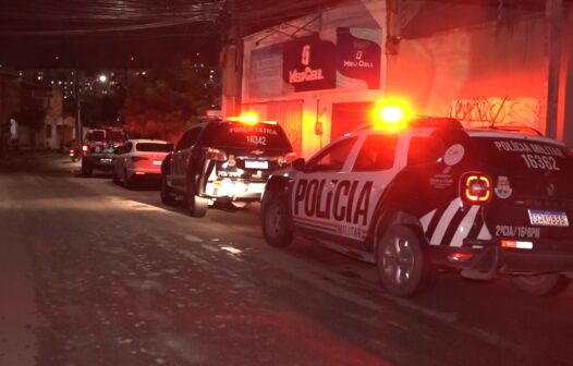 Mãe e filho são baleados na porta de casa em Fortaleza