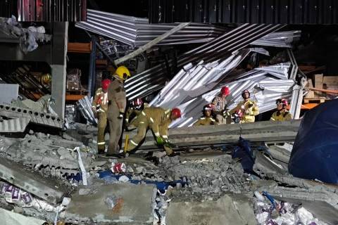 Três pessoas morrem e outras 12 ficam feridas após teto de supermercado desabar no Paraná