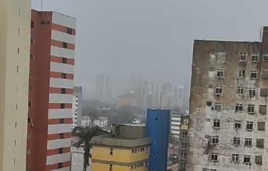 19 de março: Fortaleza tem manhã de chuva intensa no Dia de São José