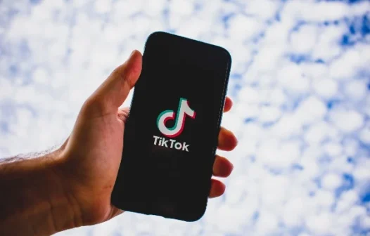 EUA diz que China pode usar TikTok para influenciar eleições de 2024