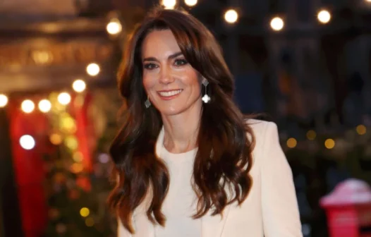 Kate Middleton diz que concluiu quimioterapia e retornará a funções públicas