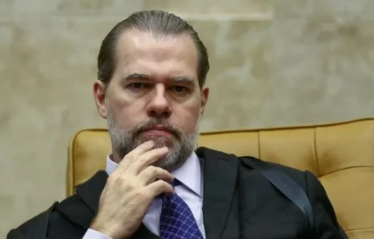 Toffoli mantém multas a Zambelli e Flávio Bolsonaro por vídeo contra Lula