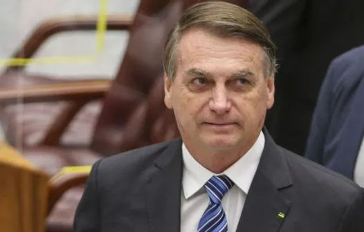 Inquéritos sobre joias e cartão de vacina de Bolsonaro estão na reta final, diz diretor da PF