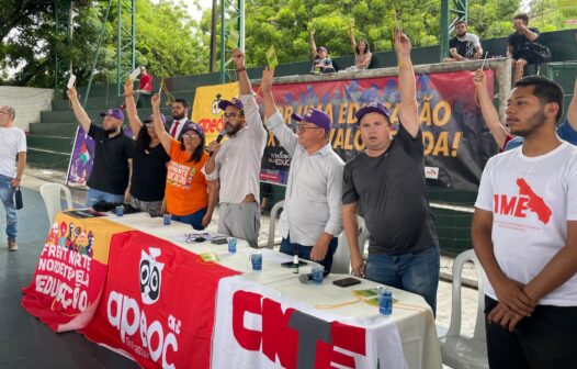 Sindicato aprova estado de greve de professores da rede estadual do Ceará