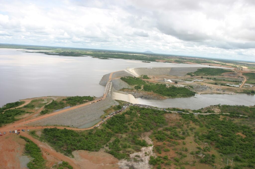 Reservatórios cheios: Fortaleza vai parar de receber águas do Castanhão