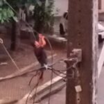 Homem é flagrado pendurado em fios de energia para furtá-los em Fortaleza