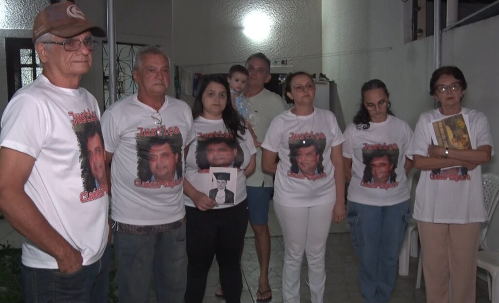 Família de policial assassinado pela esposa cobra justiça sete anos após o crime