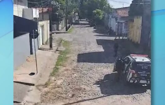 Polícia desativa granada deixada na calçada de uma residência em Fortaleza