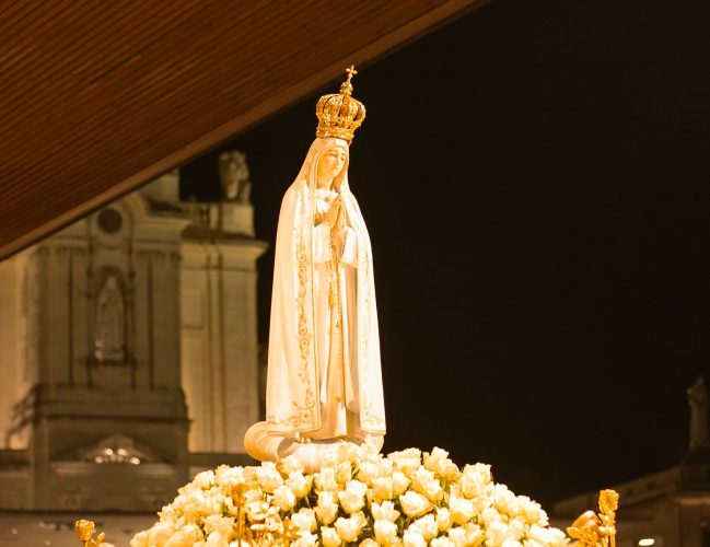 Arquidiocese de Fortaleza recebe imagem peregrina de Nossa Senhora de Fátima em maio; confira a programação