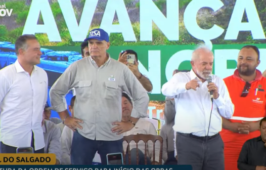No Ceará, Lula promete concluir obras da Transnordestina até 2027