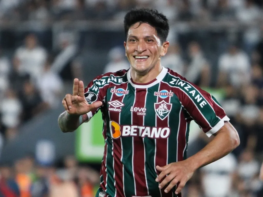 Germán Cano, do Fluminense, ultrapassa marcas de Pelé e Zico