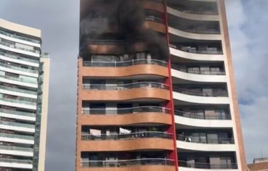 Incêndio em apartamento: fogo teria começado em ar condicionado