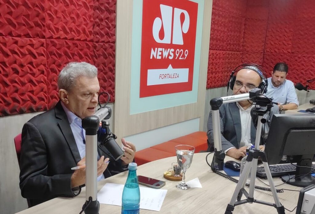 Prefeito José Sarto concede entrevista à Jovem Pan News Fortaleza
