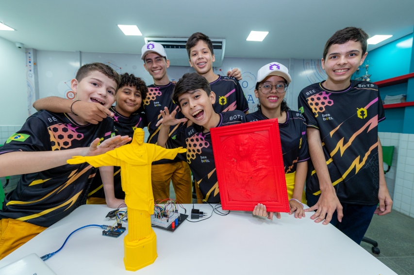 Escola de Sobral conquista segundo lugar em competição internacional de robótica e acessibilidade