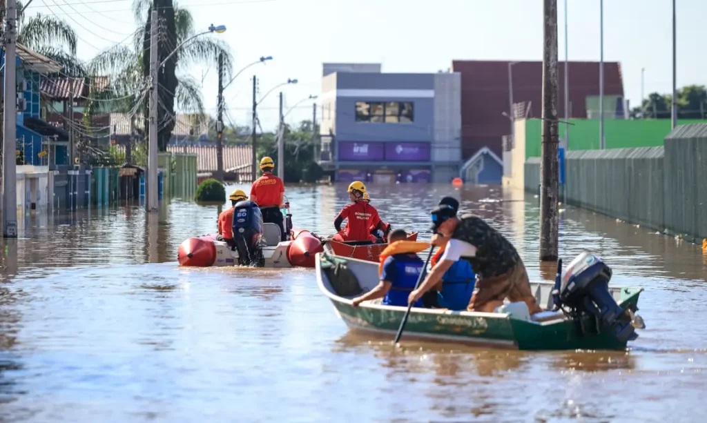 Ceará vai enviar 66 toneladas de alimentos para vítimas das enchentes no Rio Grande do Sul