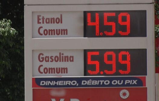 Alta repentina de preços nos postos de gasolina impacta motoristas em Fortaleza