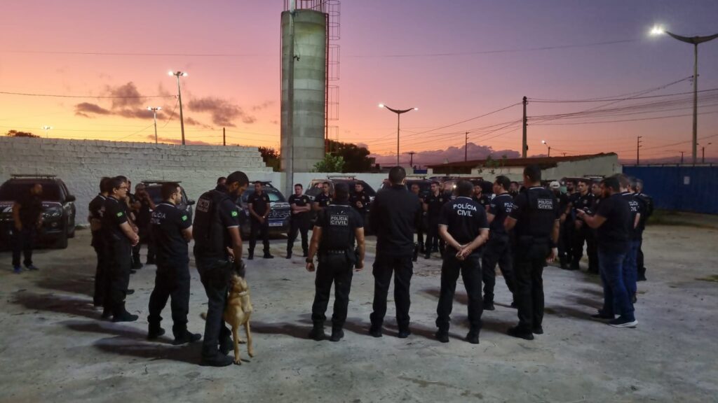 Polícia prende ao menos 20 integrantes de facção atuante no Cariri e Inhamuns, no interior do Ceará