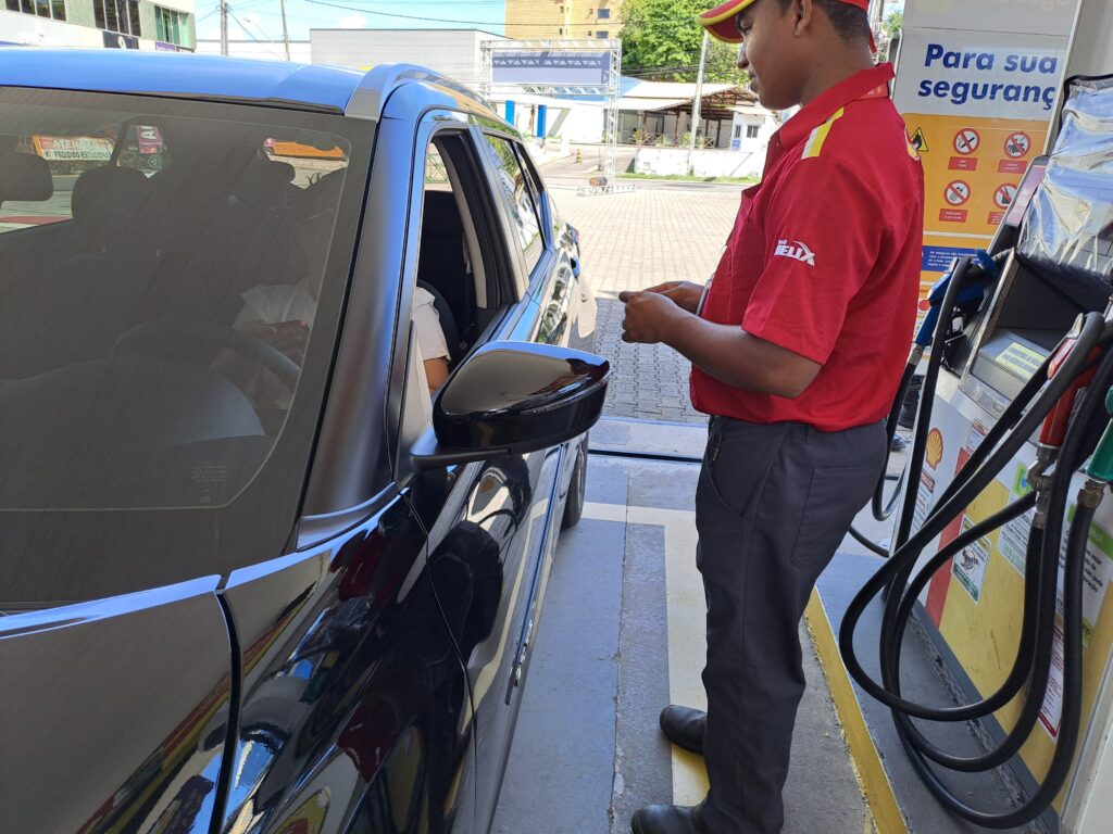 Sem imposto federal: gasolina é vendida mais barata em Fortaleza