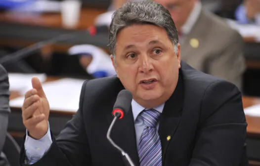 Ex-governador do Rio, Anthony Garotinho, é internado após sentir dores no peito