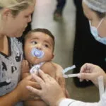 Campanha de vacinação contra poliomielite no Ceará começa neste sábado (25)