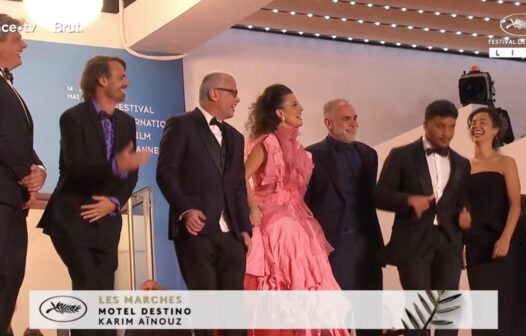 Elenco de ‘Motel Destino’ dança Aviões do Forró no Festival de Cannes; vídeo