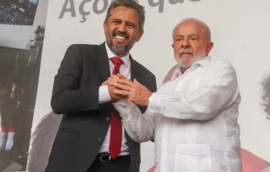 Elmano anuncia que Lula fará nova visita ao Ceará em junho