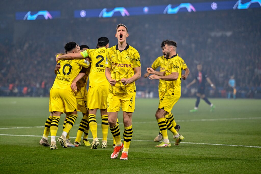 Borussia Dortmund adia sonho do PSG, ganha em Paris, e volta à final da Liga dos Campeões