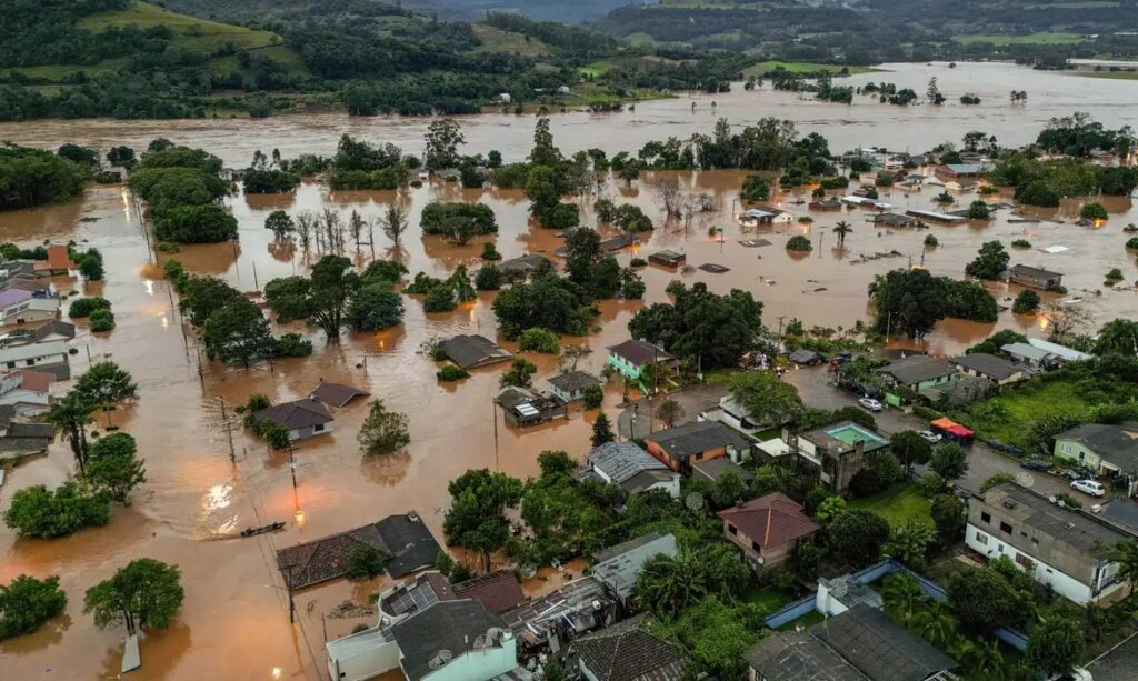 Escolas vivem uma ‘nova pandemia’ sem prazo para volta total às aulas no Rio Grande do Sul