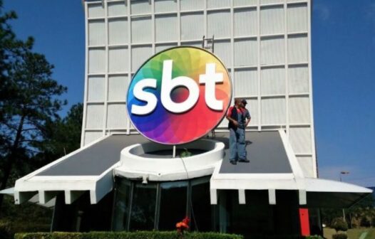 Diretor do SBT é flagrado tendo relações sexuais com funcionário dentro de camarim