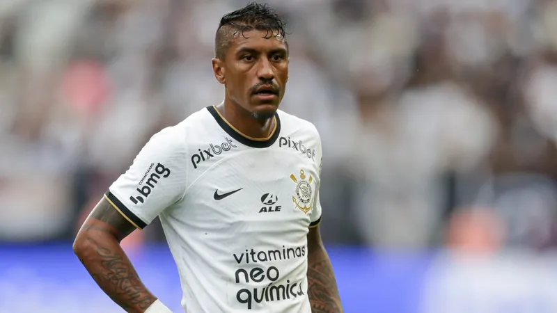 Corinthians confirma saída e marca despedida de Paulinho: ‘Gratidão por um clube gigantesco’