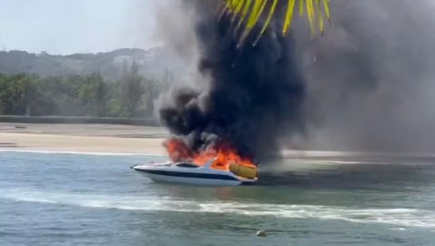 Vídeo: explosão de lancha em Cabo Frio deixa seis pessoas feridas