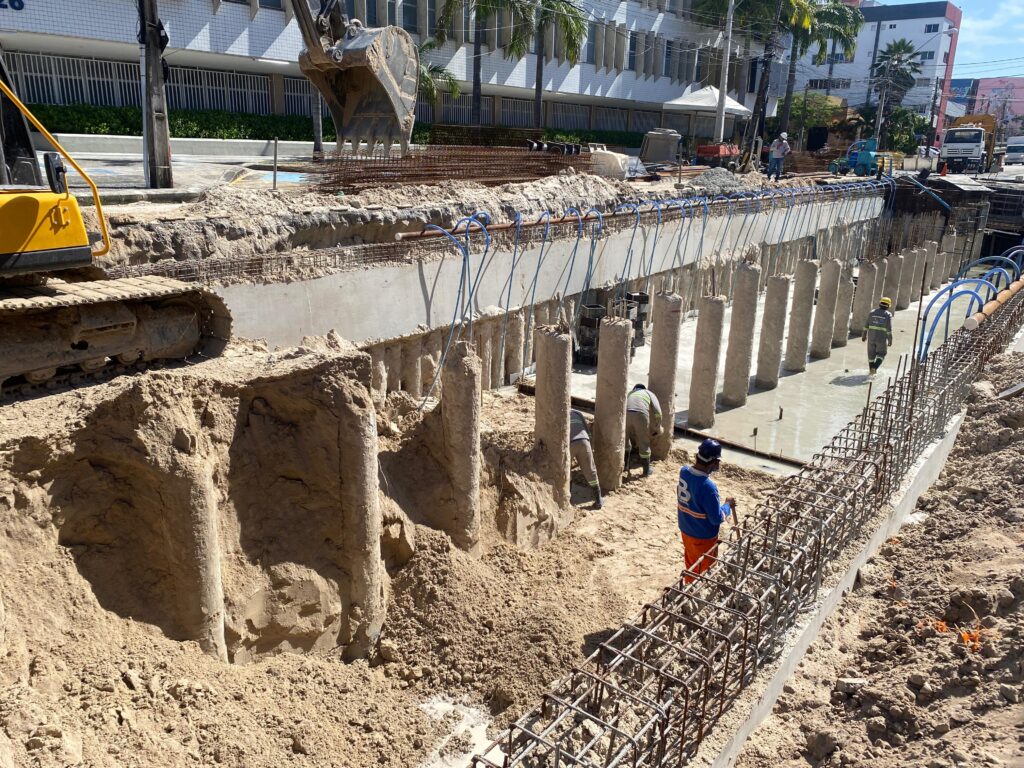 Último trecho das obras de drenagem da Av. Heráclito Graça terá bloqueio nesta sexta-feira (31)