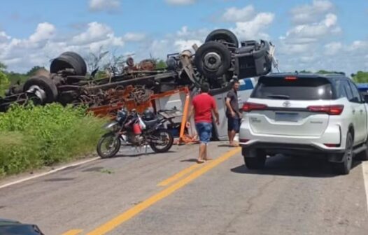 Vídeo: acidente com três veículos deixa quatro feridos e um morto em Morada Nova, no Ceará