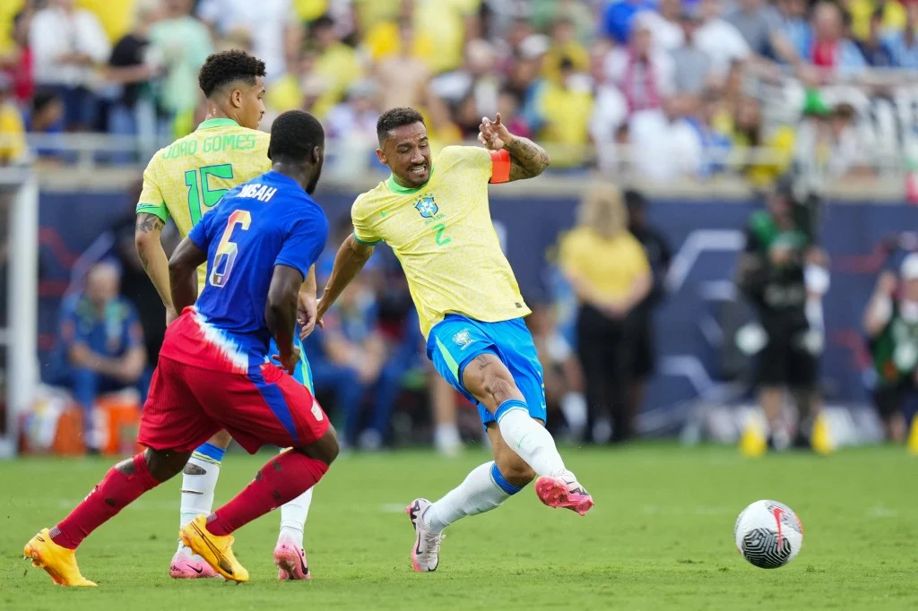 Brasil cede empate aos Estados Unidos no último jogo antes da Copa América