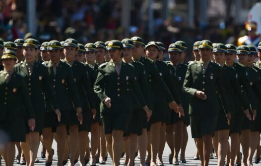 Mulheres poderão participar do alistamento militar no Brasil a partir de 2025