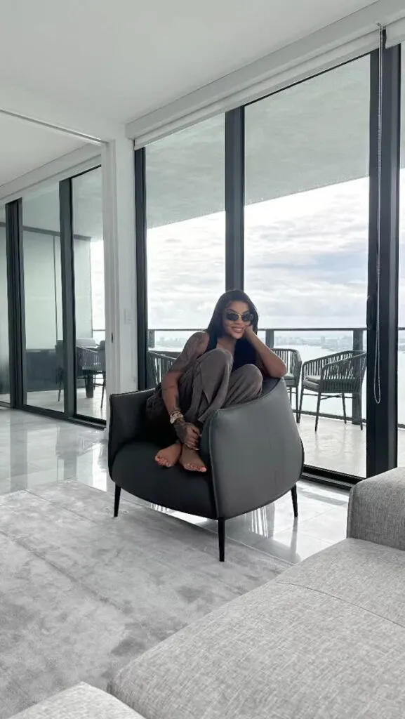 Ludmilla compra apartamento em Miami com vista para o mar; veja vídeo