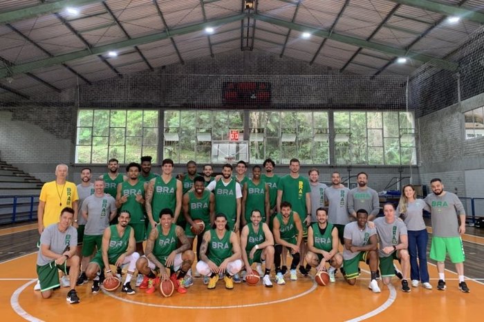 Seleção brasileira de basquete finaliza preparação e define grupo de olho no Pré-Olímpico