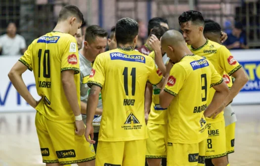 Blumenau Futsal x Praia Clube: assista ao vivo ao jogo de hoje (21/06)