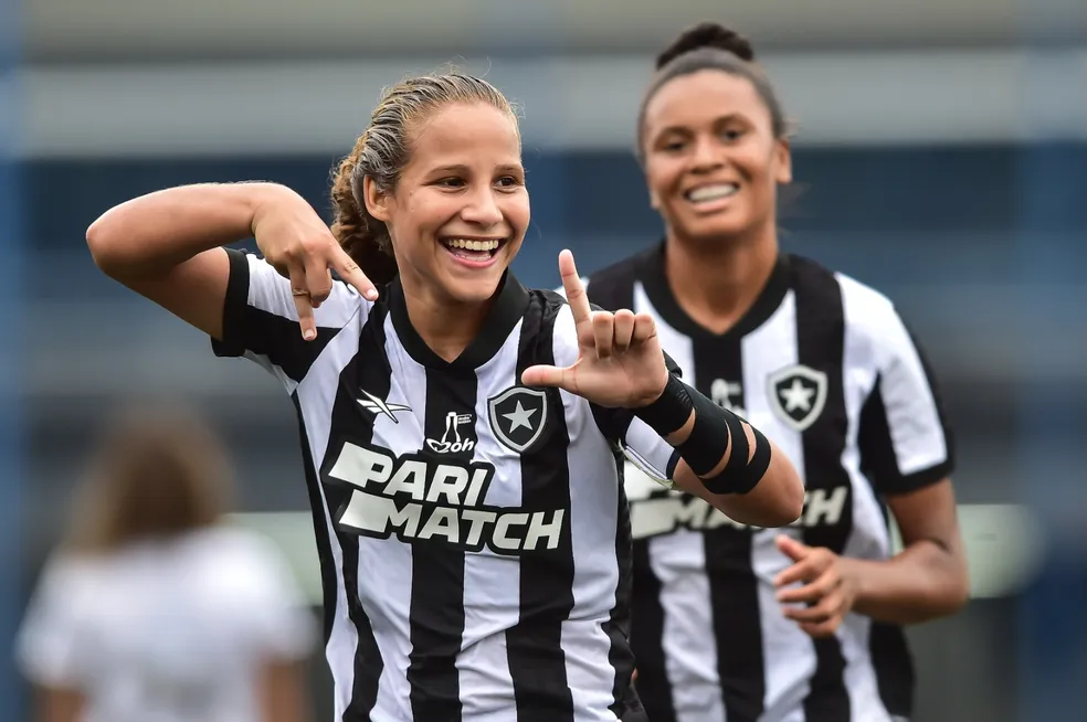 Botafogo x Internacional: assista ao vivo ao jogo de hoje (17/06)