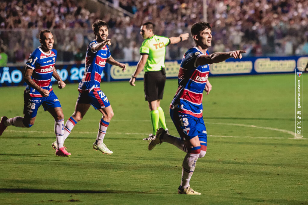 Fortaleza vence o Athletico-PR no PV e segue invicto no Brasileirão