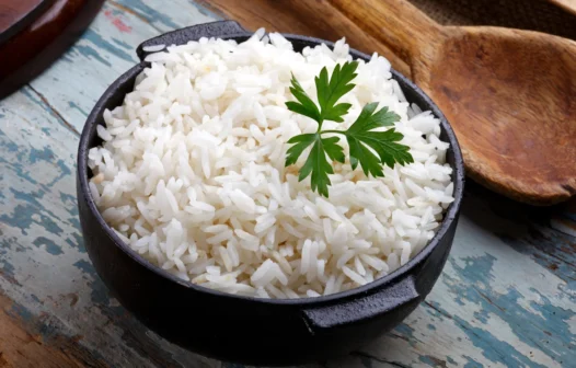 Justiça libera leilão de arroz importado
