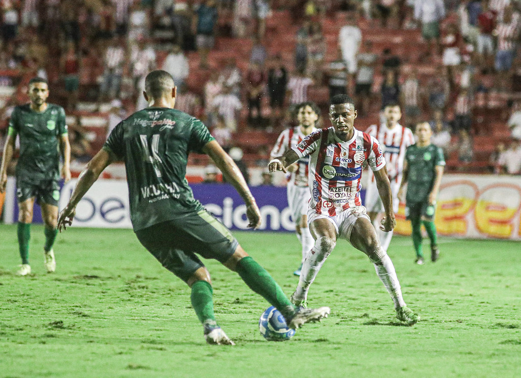 Náutico x Floresta: assista ao vivo ao jogo de hoje (17/06)