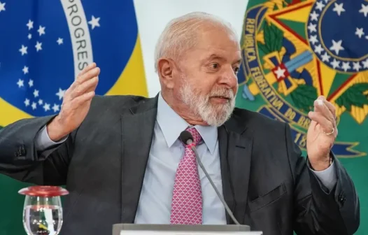 Lula cobra que base do governo no Congresso entre em campo contra PL do Aborto