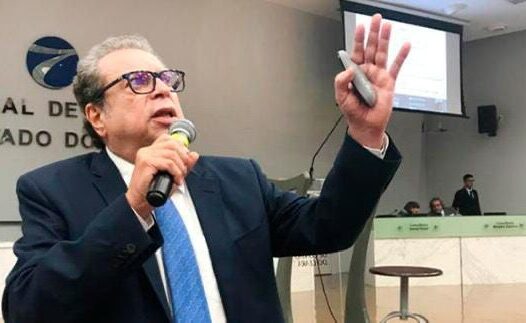 Ex-deputado e conselheiro do TCE-CE, Alexandre Figueiredo, morre aos 66 anos