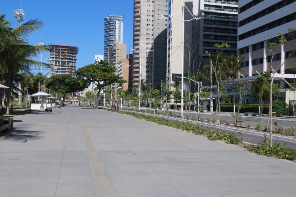 Primeira etapa de requalificação da Praia de Iracema, em Fortaleza, será entregue nesta sexta-feira (5)