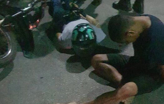 Assaltantes abordam policial à paisana, que reage e troca tiros; os suspeitos foram presos