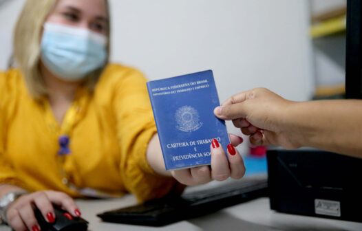 Sine Municipal oferece 1.699 vagas de trabalho em Fortaleza com prioridade para PcD e mulheres vítimas de violência doméstica