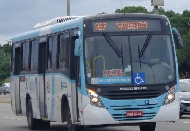 Empresa de ônibus é condenada a pagar R$ 10 mil de indenizaçao a passageira que se acidentou em veículo no Ceará